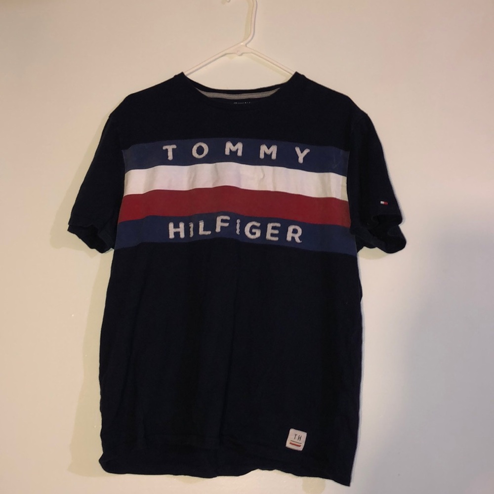 Men’s Large Tommy Hilfiger T shirt